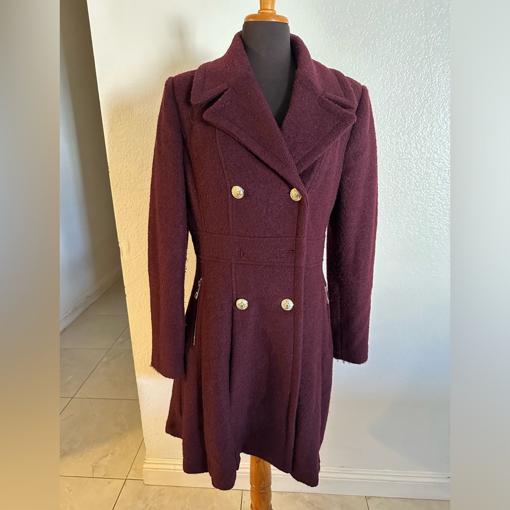 Gorgeous Guess Wool Blend Burgundy Coat ♥️